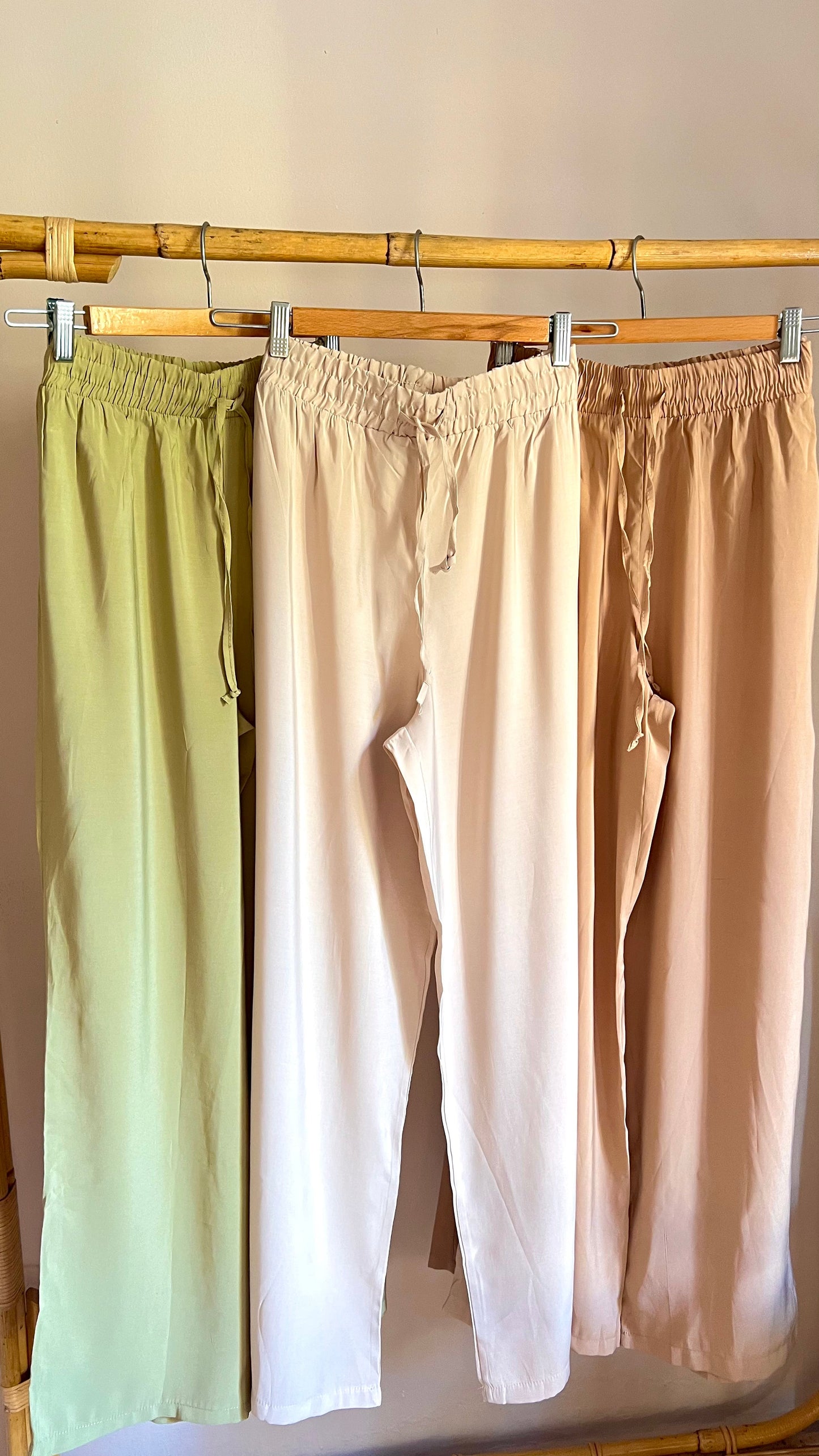 Camel Straight Pants with Elastic Waist