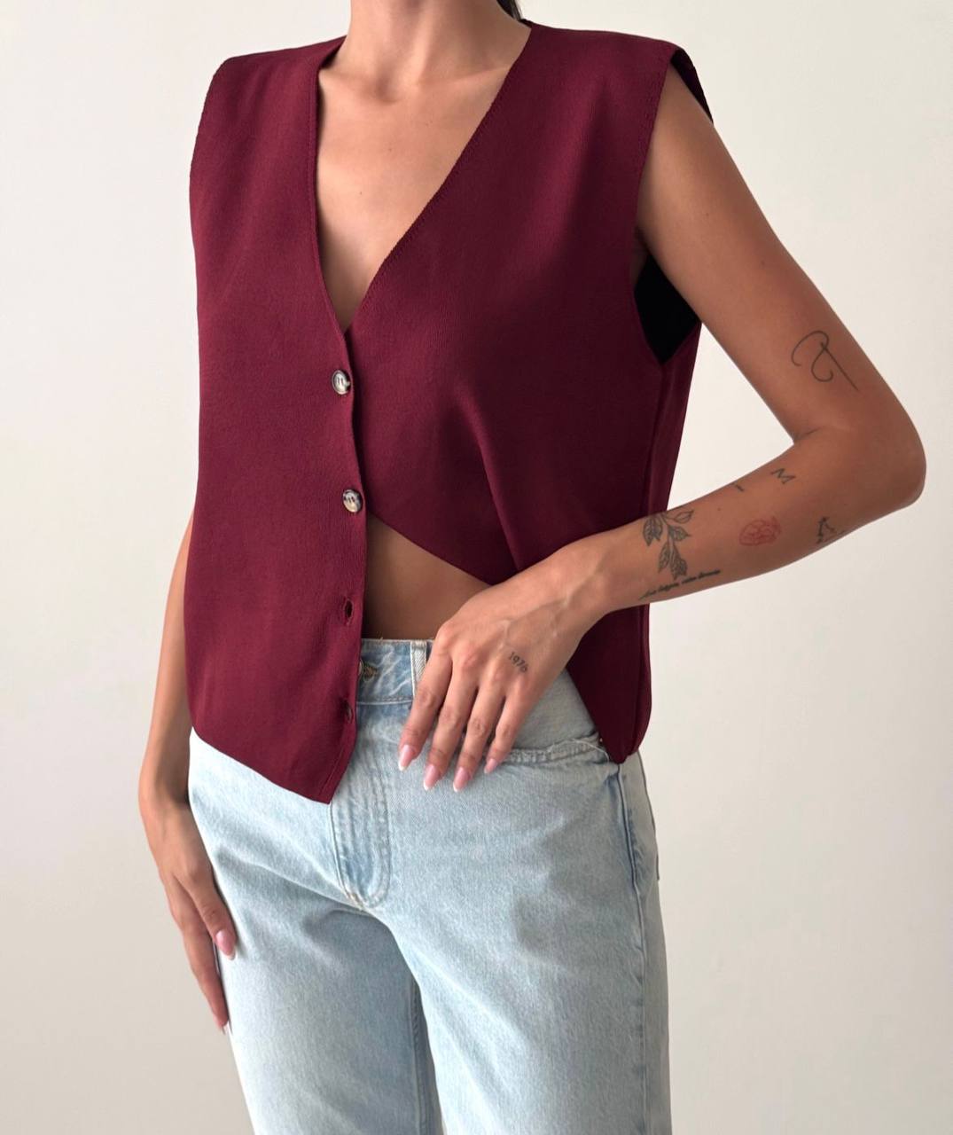 Burgundy Basic Triko Vest