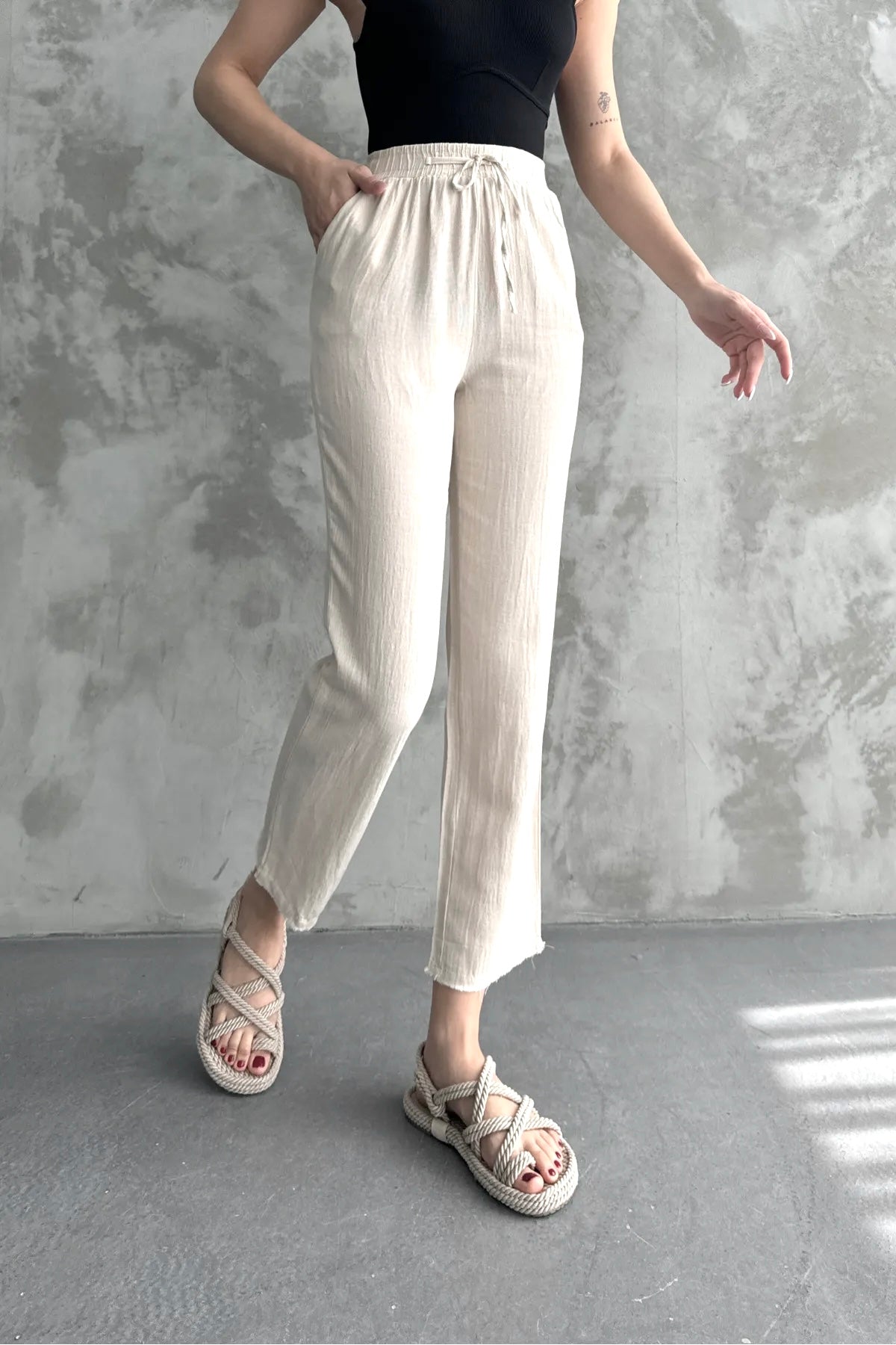 White Muslin Cotton Pants With Fringes