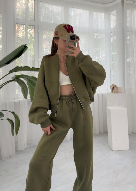 The Everyday Set in Olive