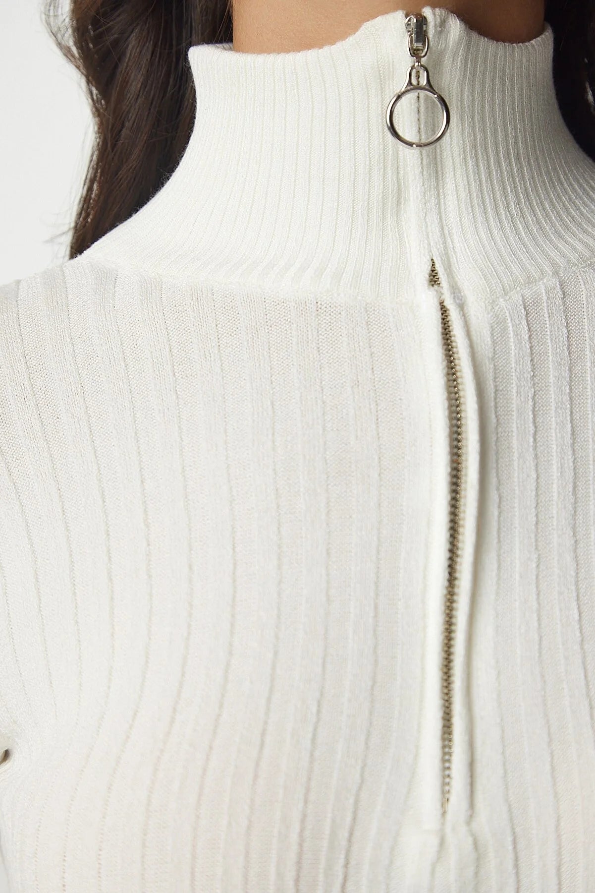 Zip Up Ribbed White Pullover