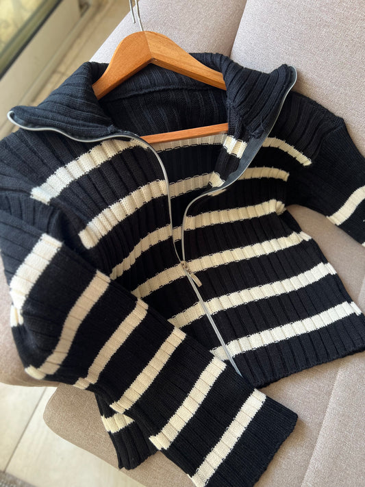 Black & White Striped Zipper Triko Jacket