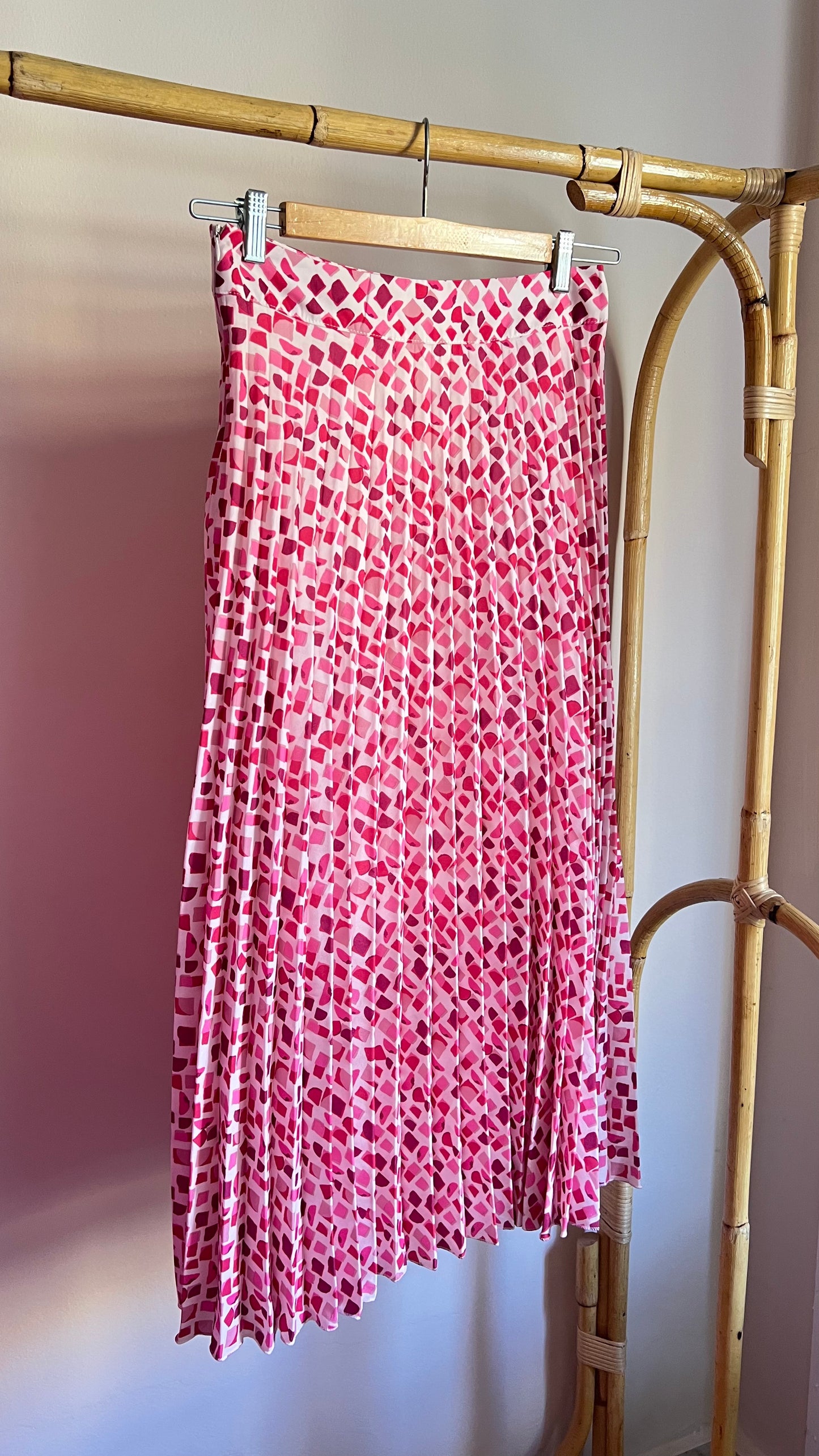 Mosaic Pink Pleated Skirt