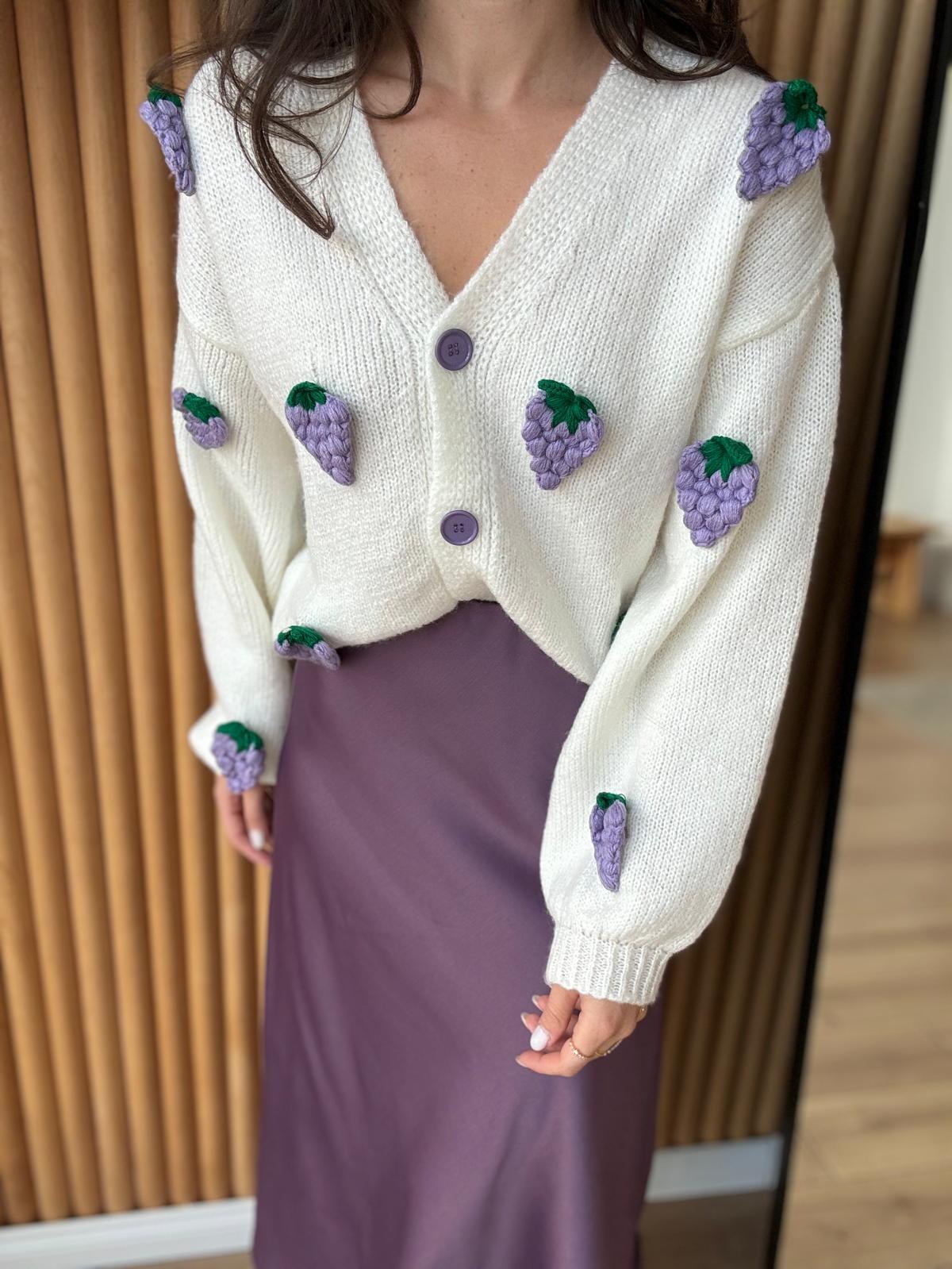 Cream X Purple Embroidered Triko Cardigan